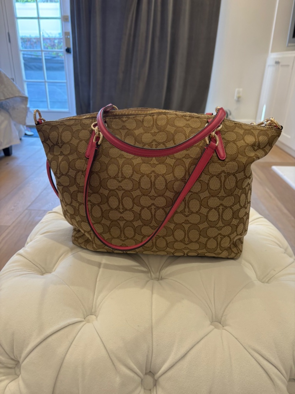 Coach F36722 Signature Canvas Tote Pink Trim Shoulder Bag - Picture 2 of 12